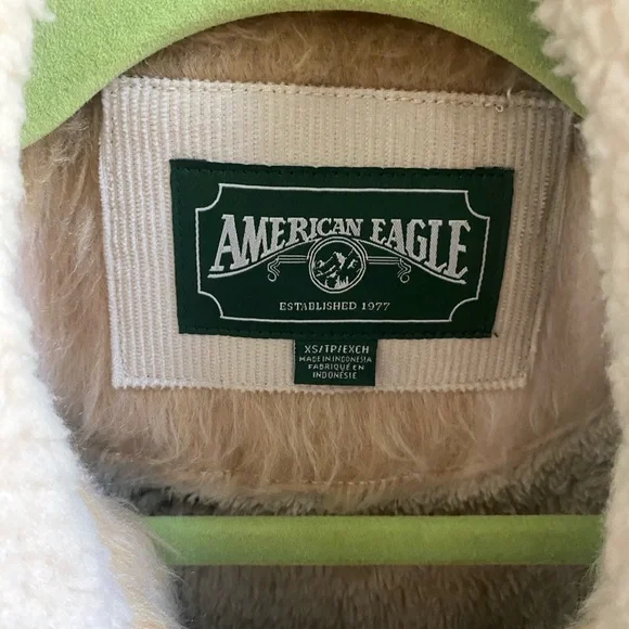 American Eagle Outfitters Oversized Plaid Shacket - Picture 4 of 16